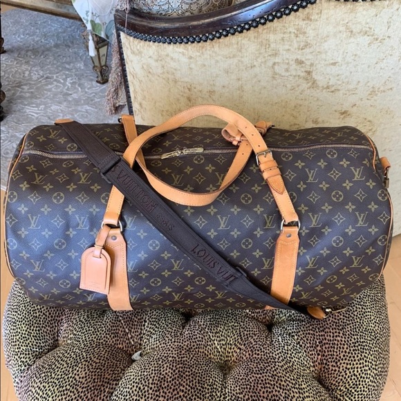 Louis Vuitton Other - Louis Vuitton Sac Palachon w/Strap